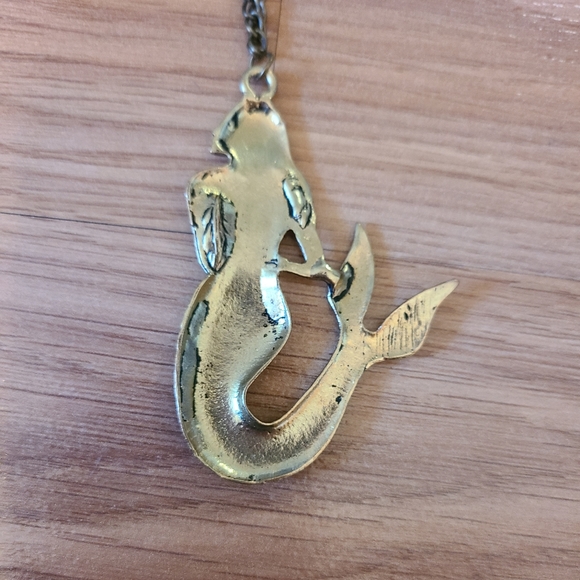🌟 4/$20 Bronze Colored Mermaid Long Necklace - Picture 4 of 4